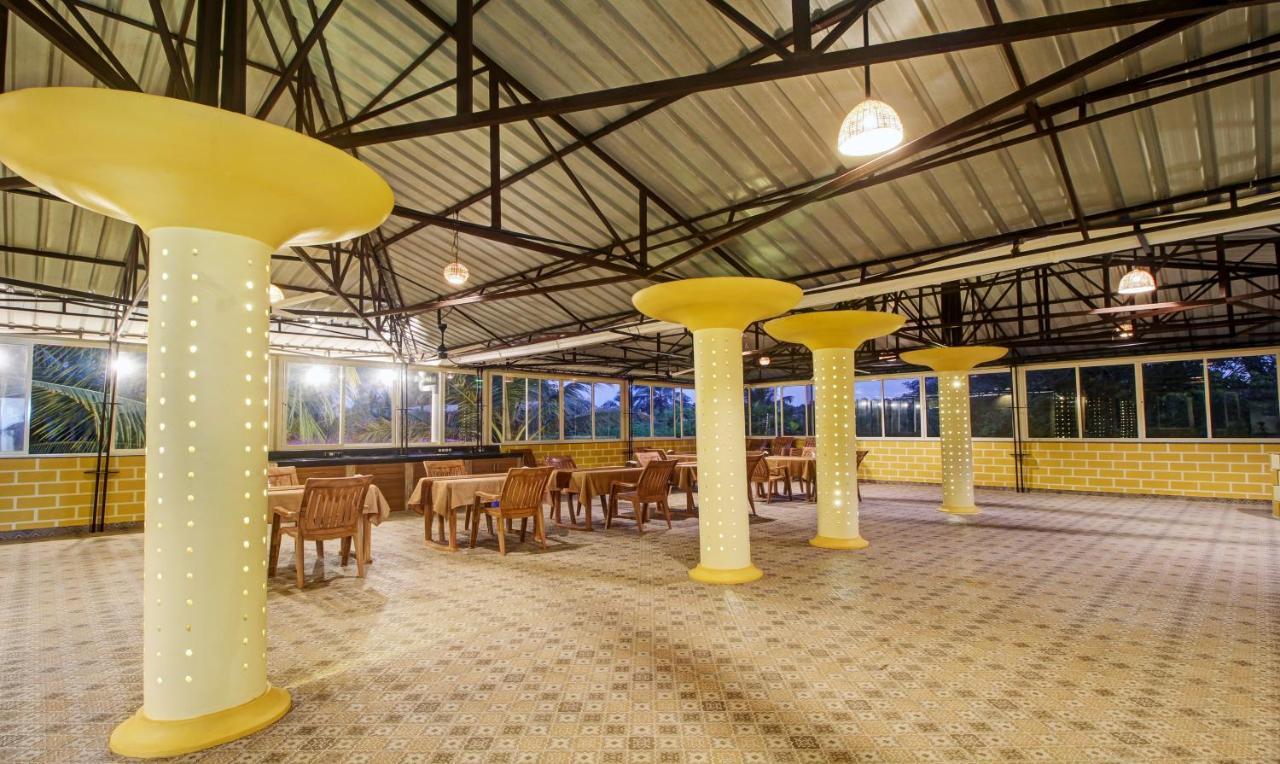 Treebo Majestic Palms, 2 Km From Colva Beach Benaulim Luaran gambar